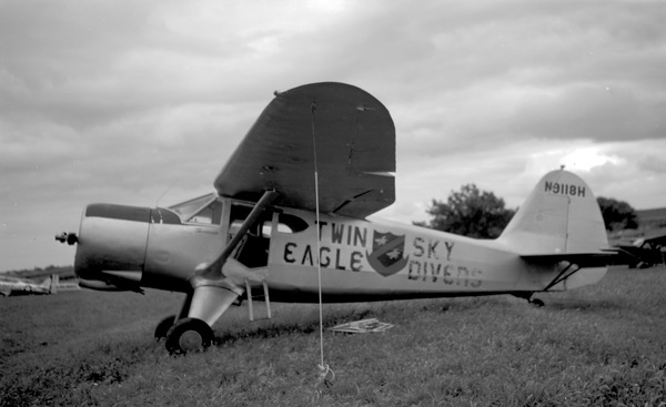  Twin Eagle Sky Divers Stinson V77/AT-19 Reliant 911BH