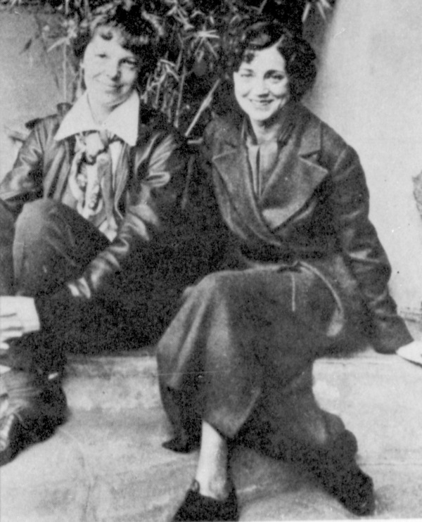  Personalities Amelia Earhart  