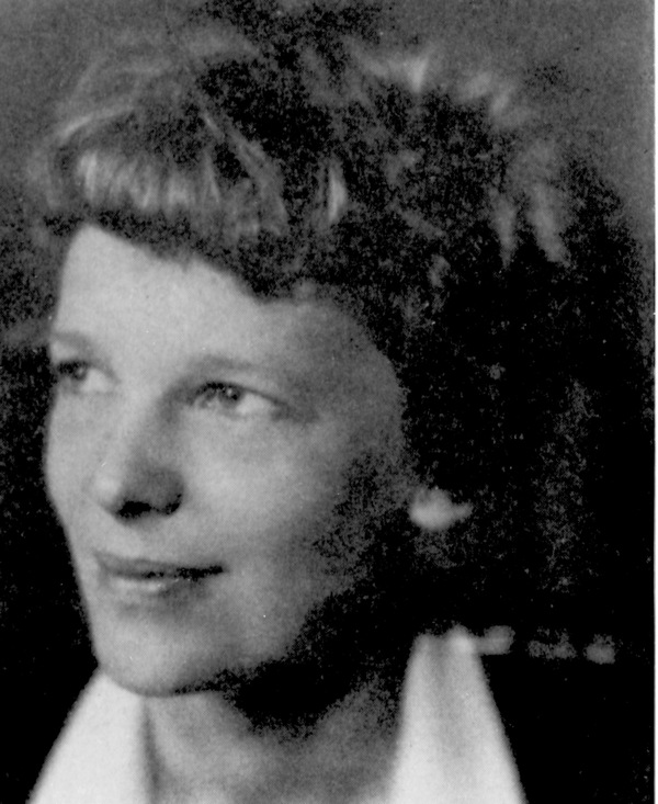  Personalities Amelia Earhart  