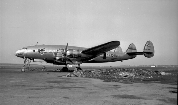  Lockheed L-649 Constellation 
