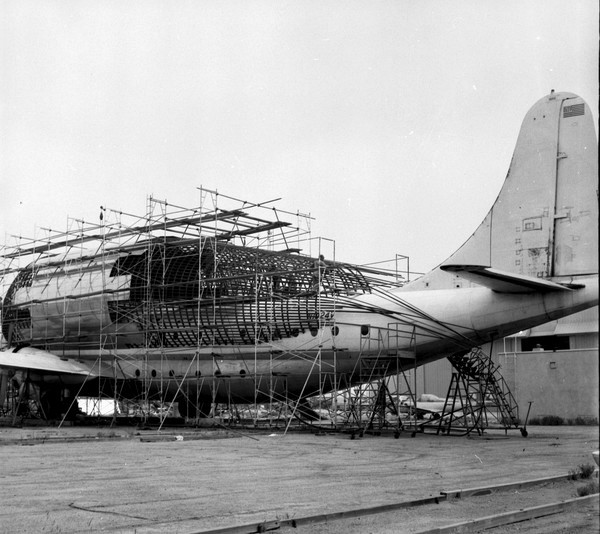 Aero Spacelines Aero Spacelines 377PG Guppy N1024V