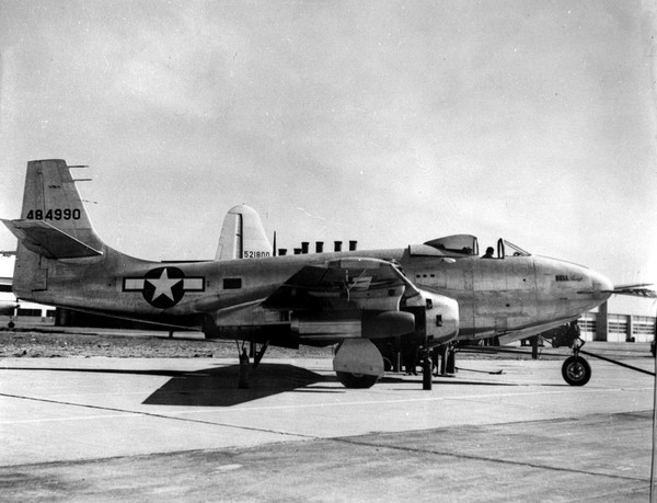  Bell XF-83  484990