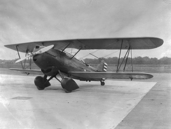  Curtiss O-39  