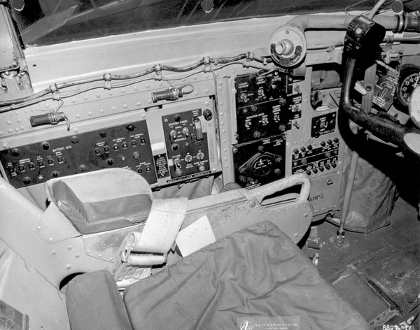  Douglas B-66 Destroyer 