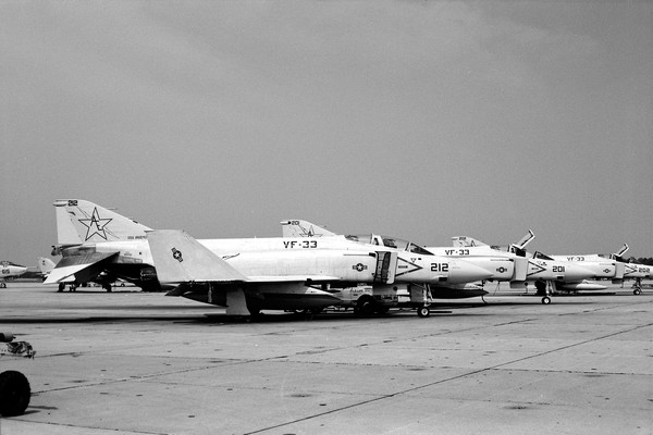  McDonnell F-4J Phantom II 155761