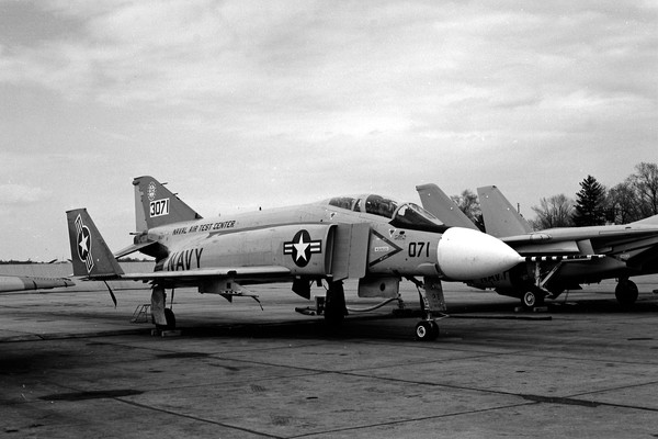  McDonnell F-4J Phantom II 153071