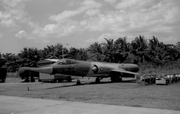  Lockheed F-104 Starfighter 