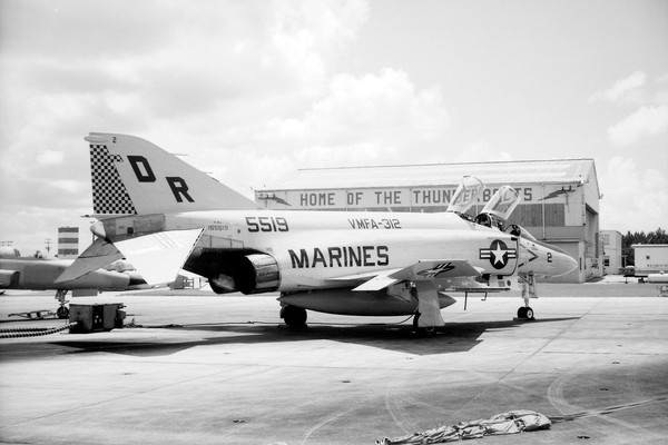  McDonnell F-4J Phantom II 155519