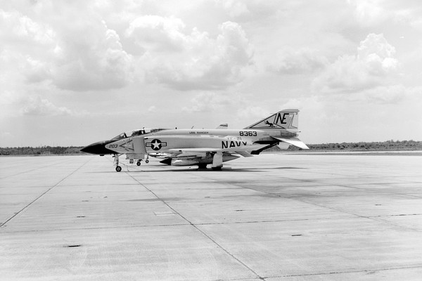  McDonnell F-4J  Phantom II 158363