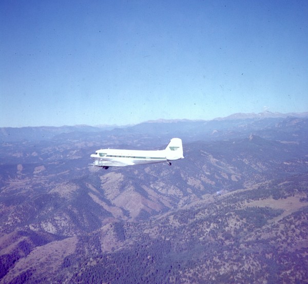 Frontier Airlines Douglas DC-3  
