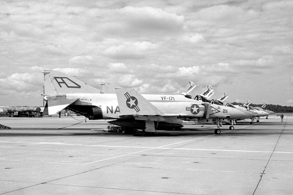  McDonnell F-4J Phantom II 155748