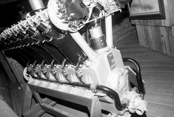  Aircraft Engines Liberty engine   