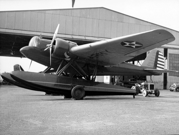  Martin YB-10  33-140