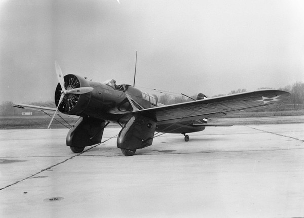 Curtiss A-12  Shrike 