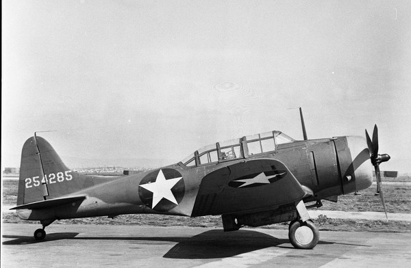  Douglas RA-24B Dauntless 42-54285
