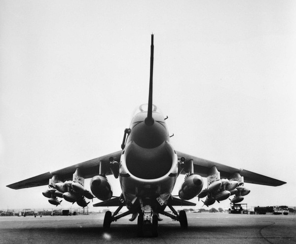  Vought A-7 Corsair II 