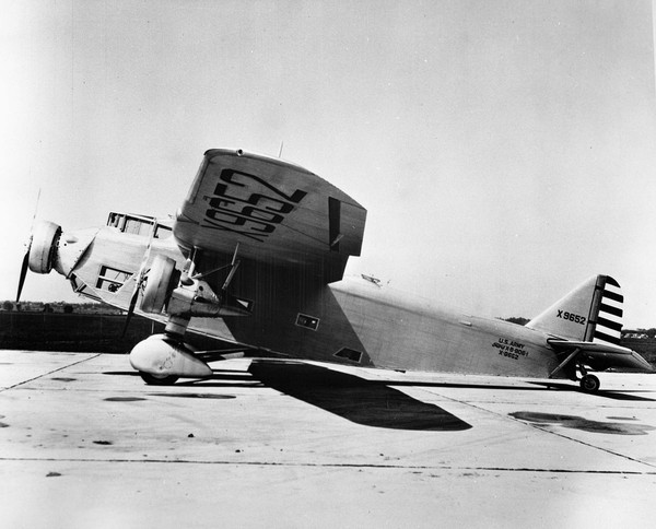  Ford XB-906-1 Tri-motor X9652