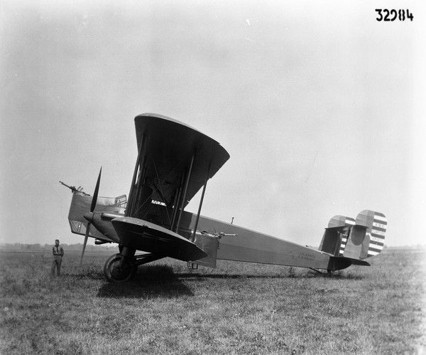  Curtiss XB-2 Condor 28-211