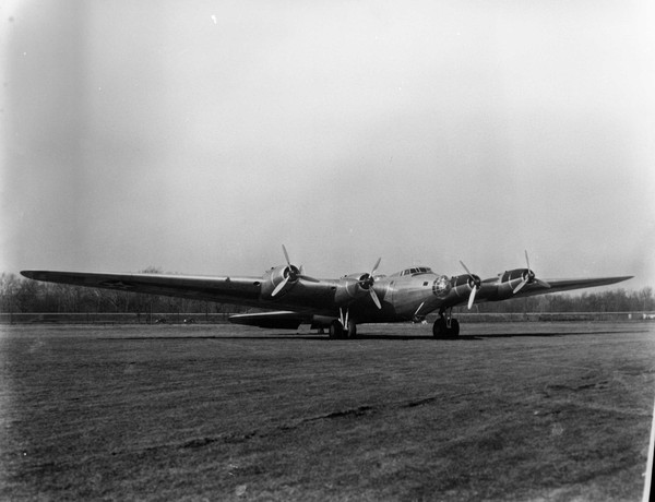  Boeing XB-15  