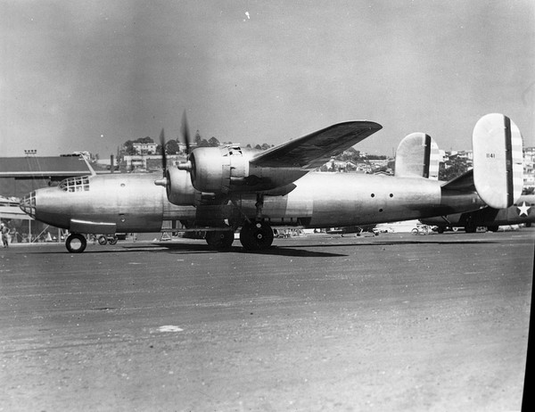  Consolidated XB-32 Dominator 41-141