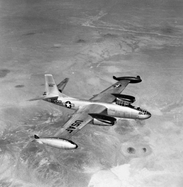  North American B-45C Tornado 48-001