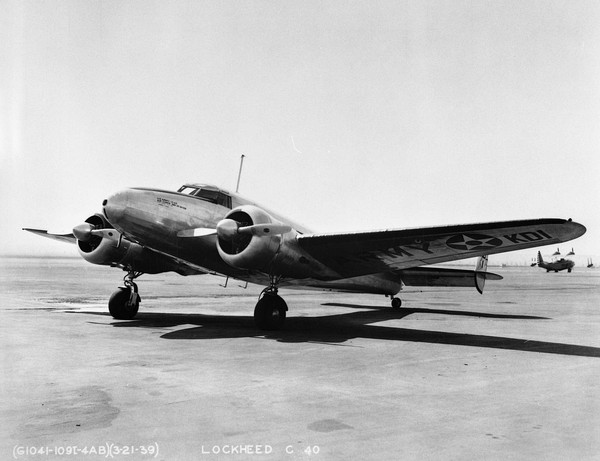  Lockheed C-40 Electra Jr 38-536