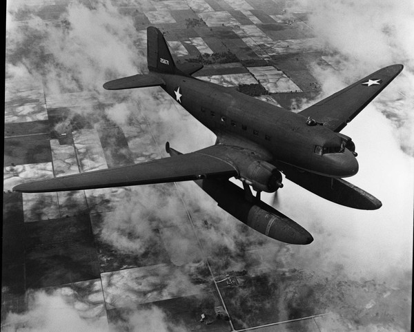  Douglas XC-47C Skytrain 42-5671