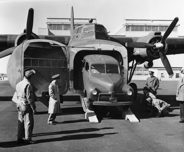  Curtiss C-76 Caravan 