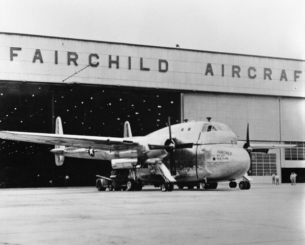  Fairchild XC-120 Packplane 48-330