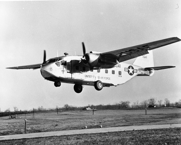  Chase YC-122 Avitruc 47-641