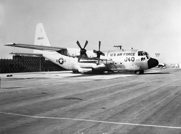  Lockheed C-130B Hercules 61-2640