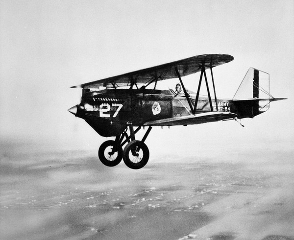  Curtiss P-1B Hawk 27-84