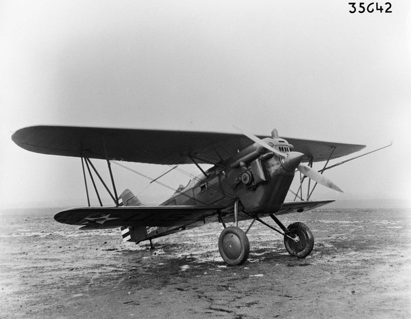  Curtiss XP-5 Hawk 27-327