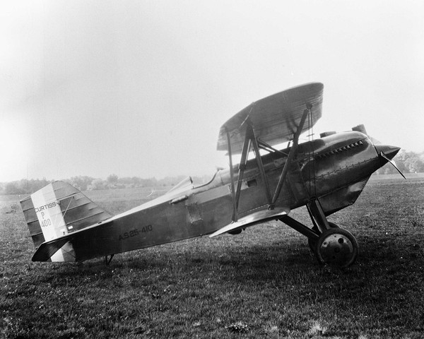  Curtiss XP-17 Hawk 25-410