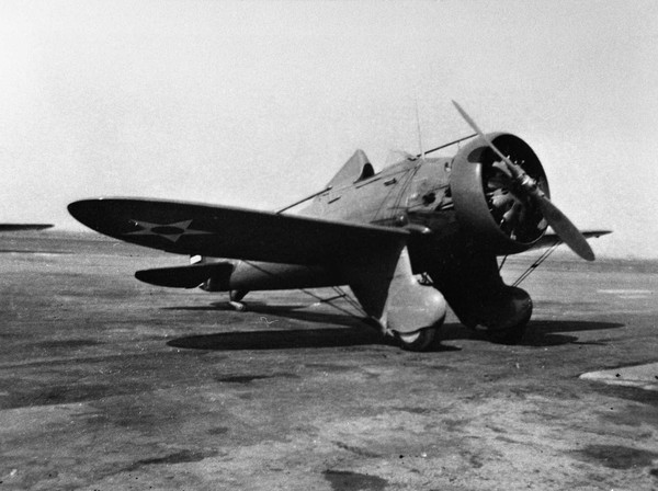  Boeing P-26 Peashooter 