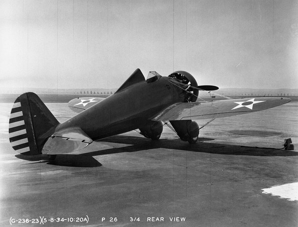  Boeing P-26 Peashooter 