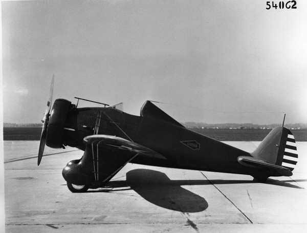  Boeing P-26A Peashooter 