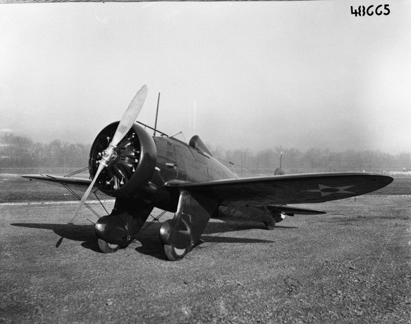  Boeing P-26A Peashooter 