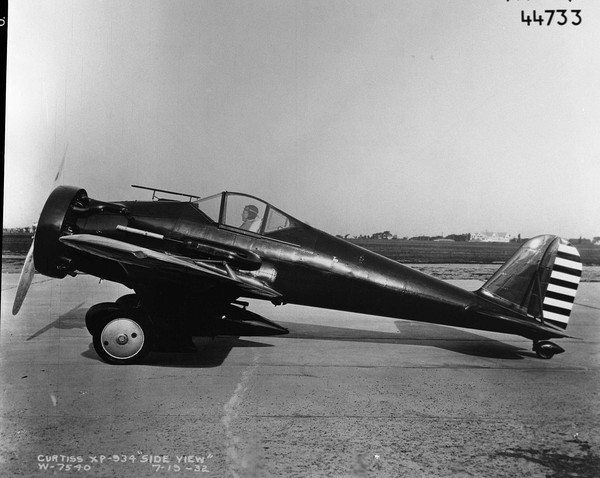  Curtiss XP-31 Swift 33-178