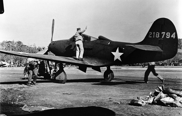  Bell P-39N Airacobra 42-18794