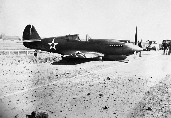  Curtiss P-40C Warhawk 41-13459