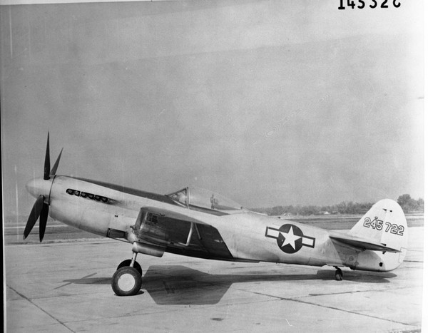  Curtiss P-40K Warhawk 42-45722