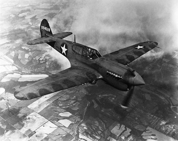  Curtiss P-40N Warhawk 42-104528