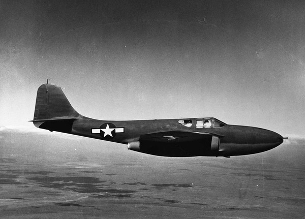  Bell XP-59A Airacomet 