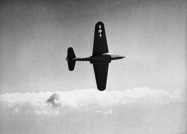  Bell XP-59A Airacomet 
