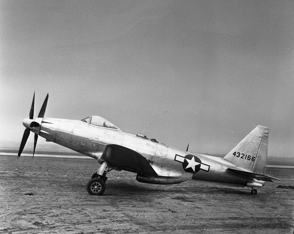  Fisher XP-75A Eagle 44-32166