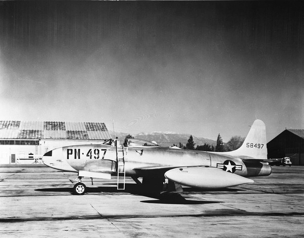 Lockheed P-80B Shooting Star 45-8947