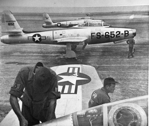  Republic F-84E Thunderjet 51-652