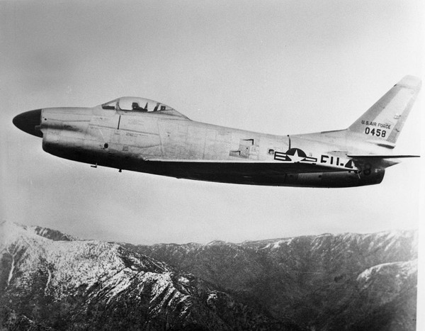  North American F-86D Sabre 50-458