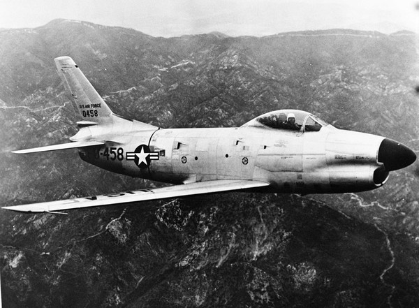  North American F-86D Sabre 50-458